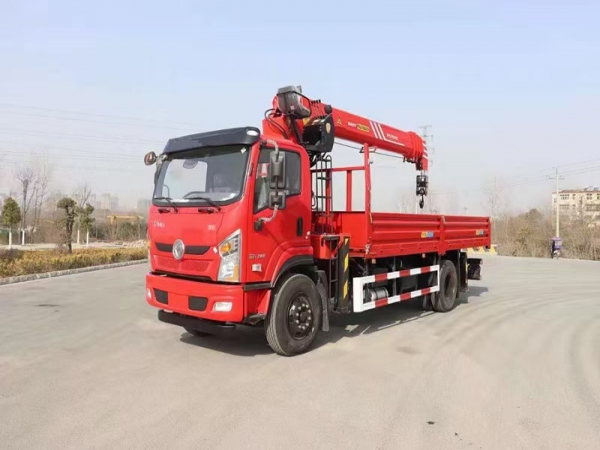 東風(fēng)暢行D1單橋國六隨車(chē)吊