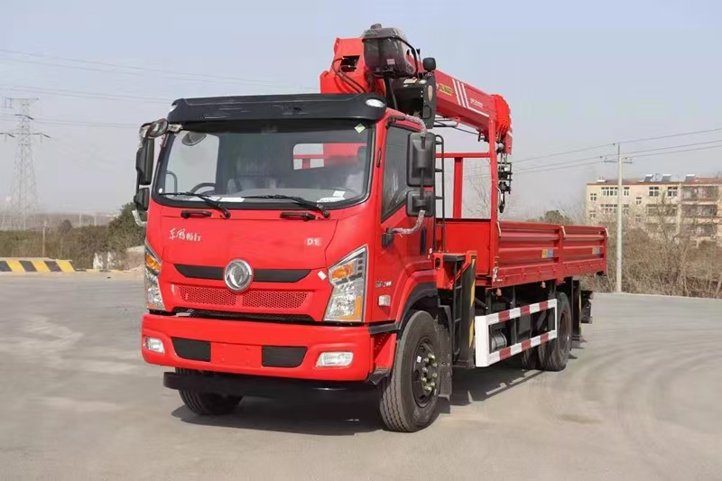 東風(fēng)暢行D1單橋國六隨車(chē)吊