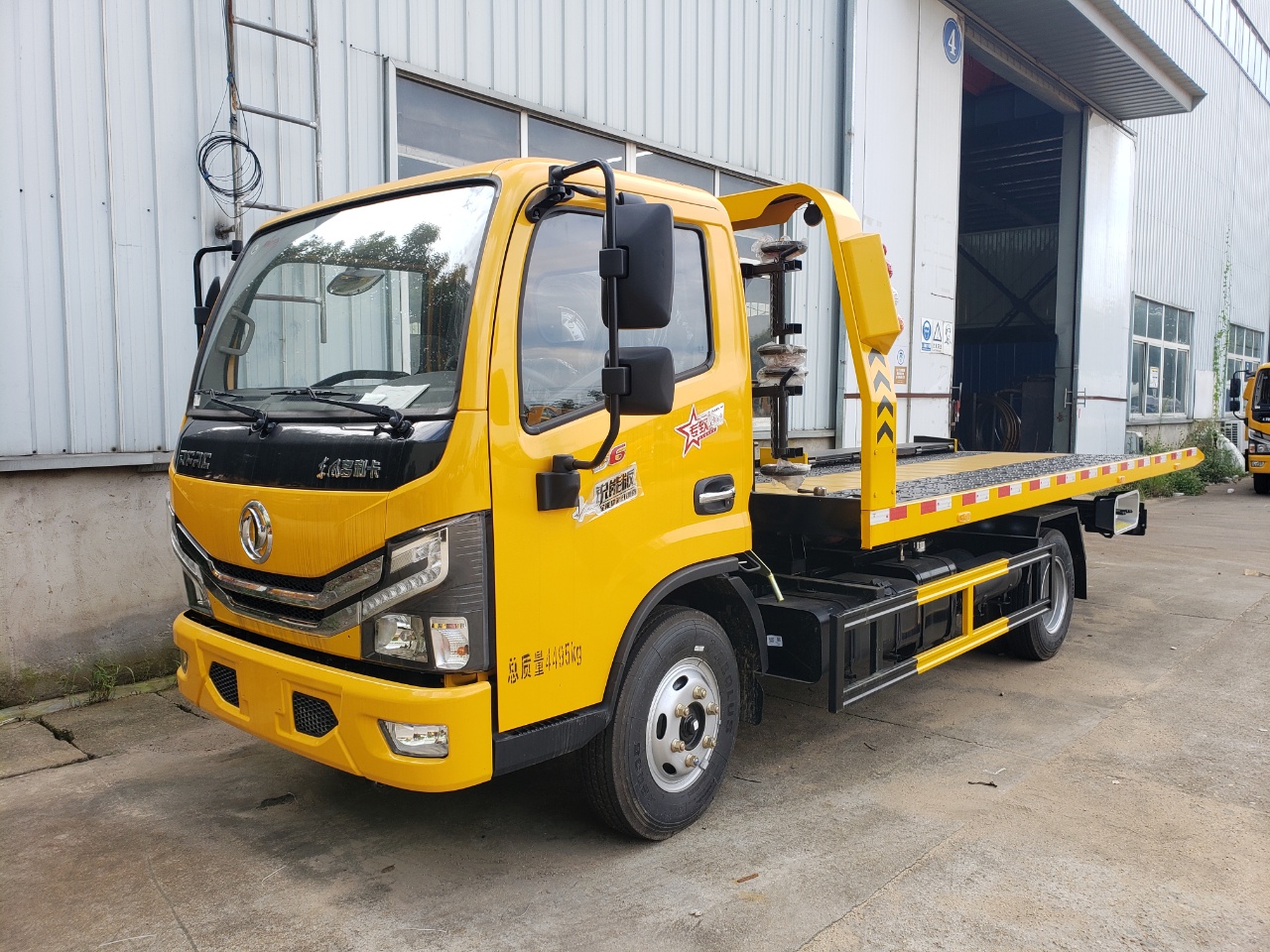 國六東風(fēng)多利卡清障車(chē)