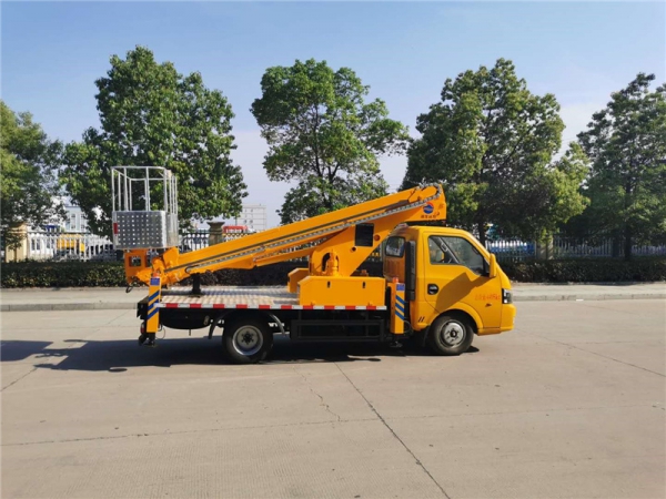 國六23S藍牌東風(fēng)涂逸單排高空作業(yè)車(chē)