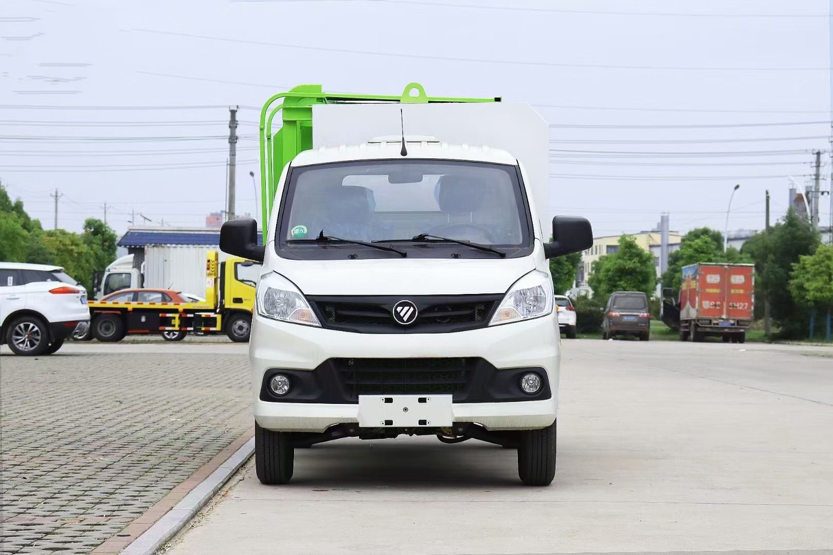 國六福田祥菱4方藍牌掛桶垃圾車(chē)