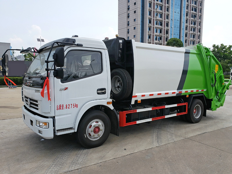 國六大多利卡 8方 壓縮垃圾車(chē)