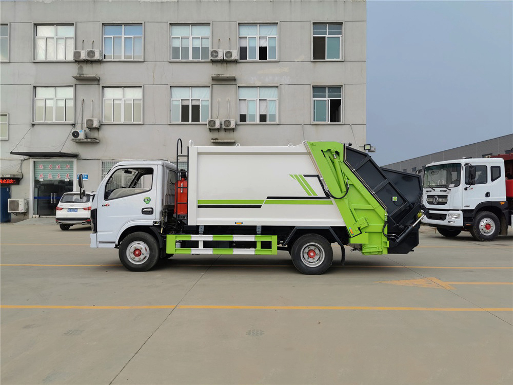 國六6立方東風(fēng)D6 壓縮垃圾車(chē)