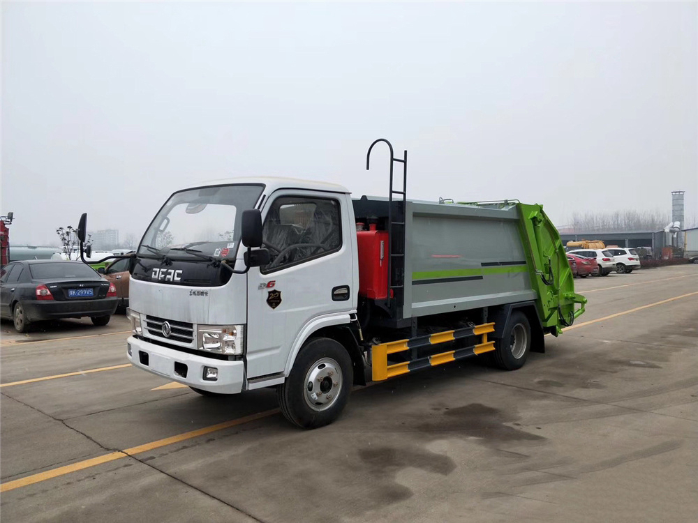 5方 地庫專(zhuān)用東風(fēng)D6 壓縮垃圾車(chē)