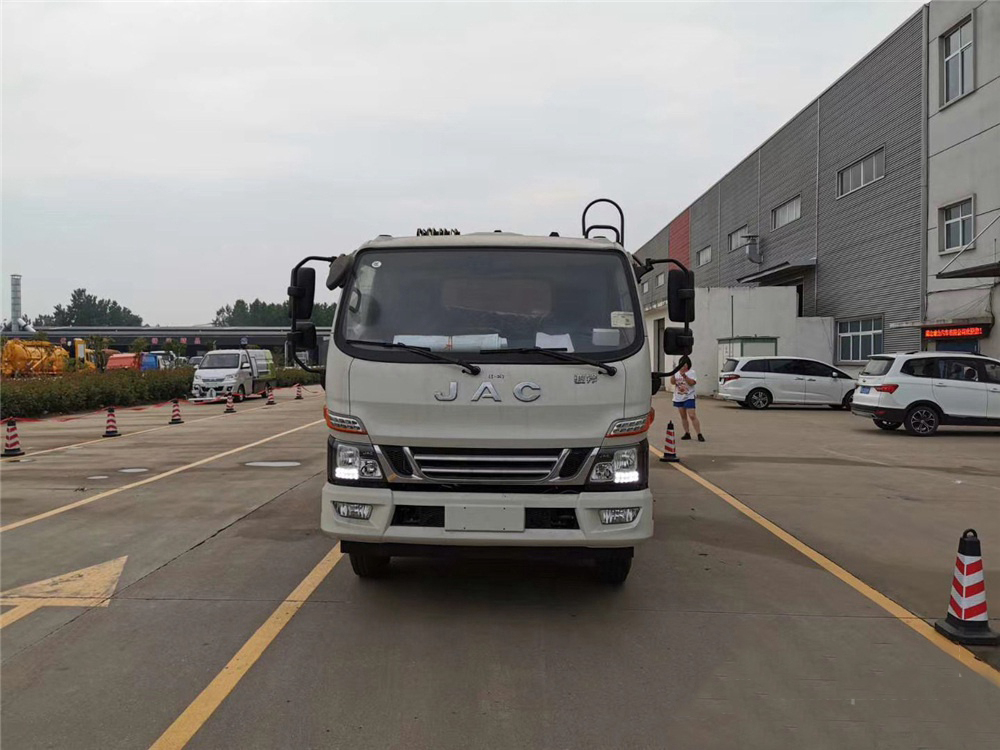 國六8立方江淮V7 壓縮垃圾車(chē)