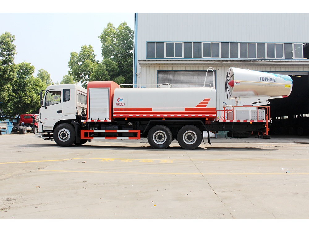 東風(fēng)隨專(zhuān)后雙橋霧炮霧炮車(chē)國六16立方/50-120米霧炮