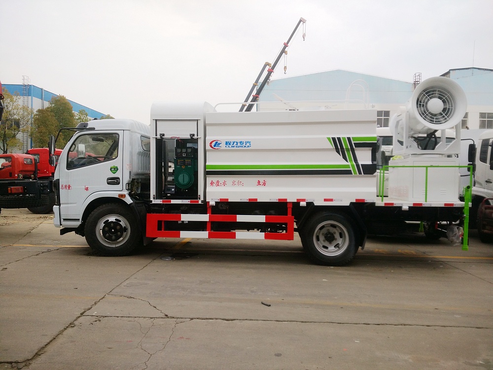 東風(fēng)凱普特多功能霧炮車(chē)國六6.5立方/30-60米霧炮