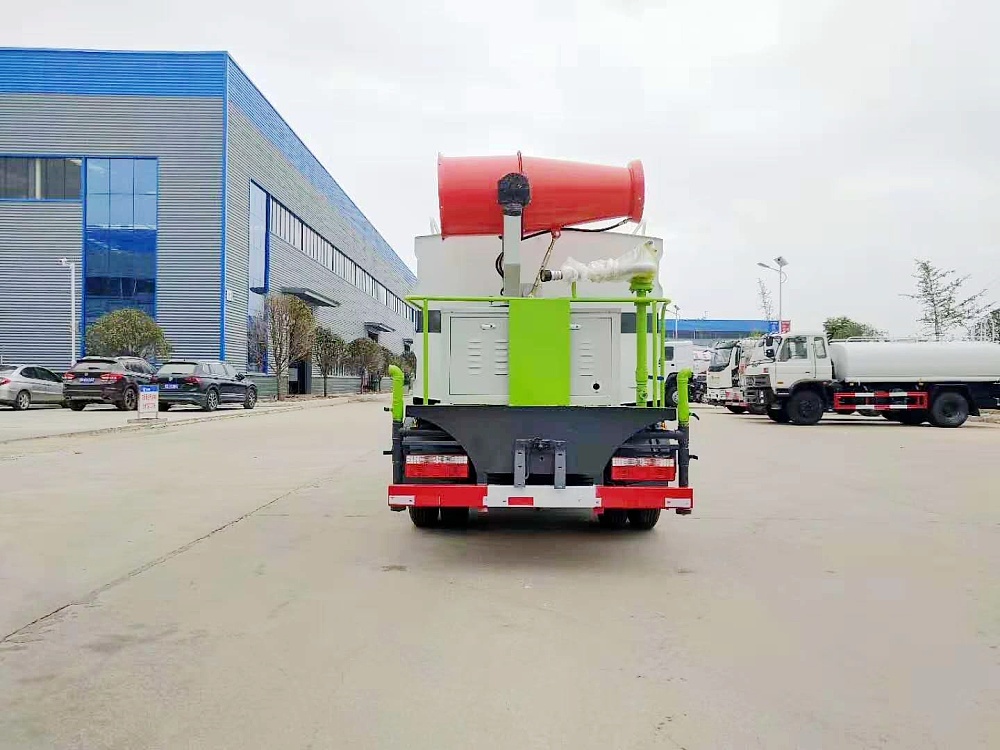 東風(fēng)小多利卡藍牌霧炮車(chē)國六4.5立方/30-40米霧炮