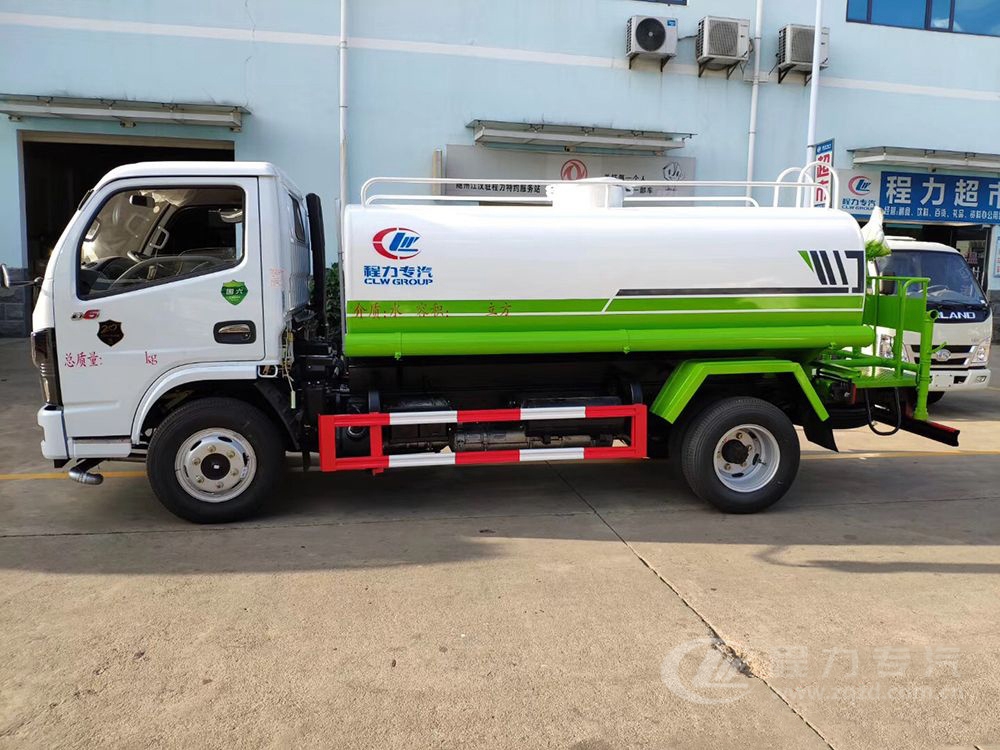 國六5立方東風(fēng)D6 灑水車(chē)