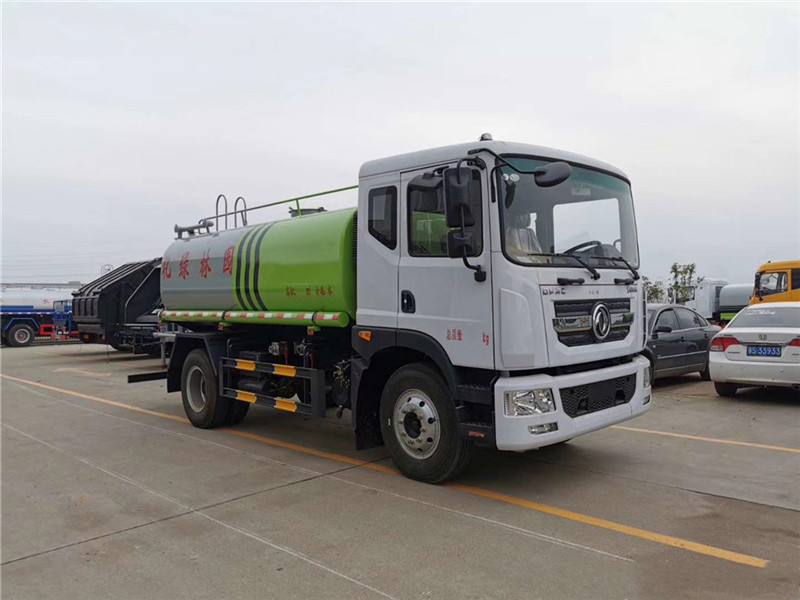 國六14方東風(fēng)D9灑水車(chē)
