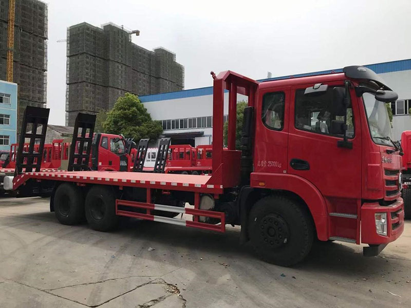 國六東風(fēng)錦程后八輪平板運輸車(chē)