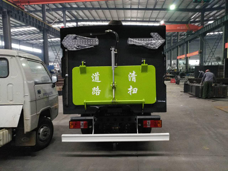 福田2600mm掃路車(chē)國V