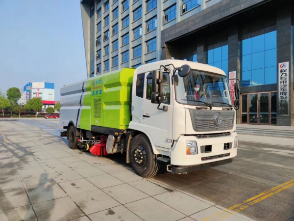 國六東風(fēng)天錦洗掃車(chē)