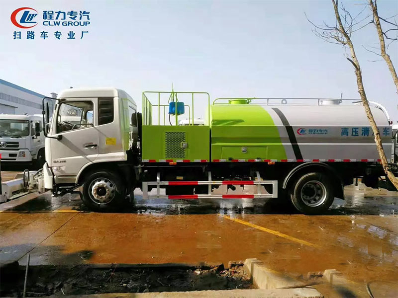 國六東風(fēng)天錦路面高壓清洗車(chē)