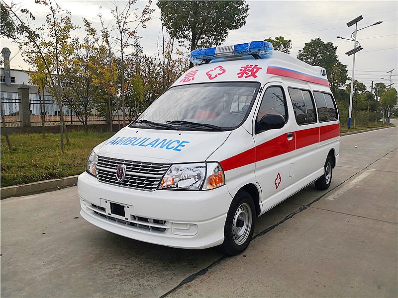 金杯新快運高頂救護車(chē)