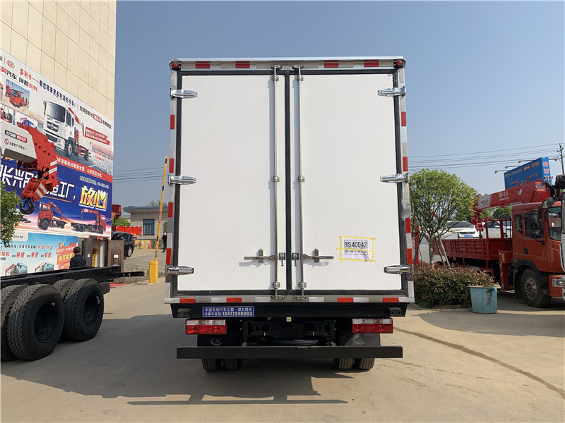 國六 江淮駿鈴V6,4.2米藍牌冷藏車(chē)