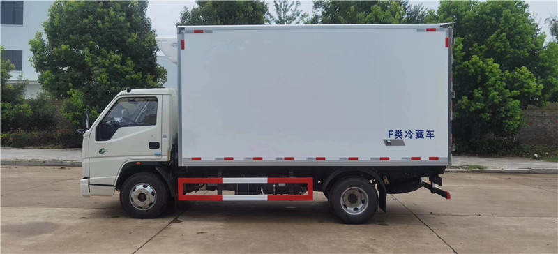 國六 江鈴順達寬體4.2米冷藏車(chē)